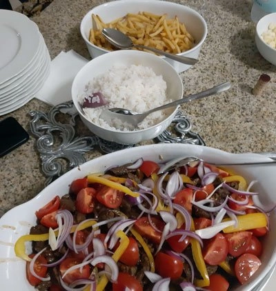 Lomo saltado